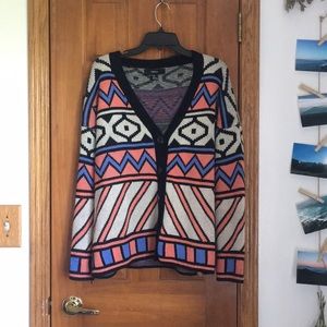 Patterned oversized sweater